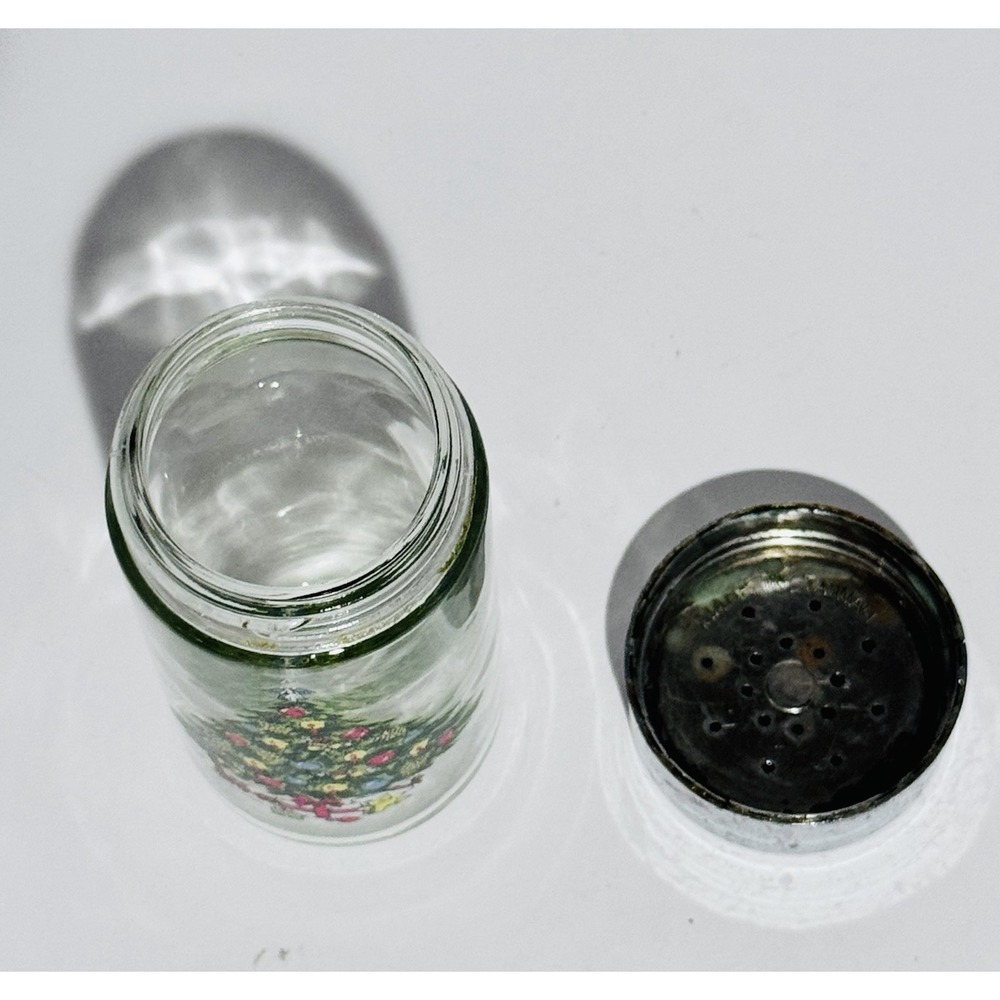 Vintage Carlton Christmas Tree Shaker w Silver Plastic Lid Replacement Read - Picture 6 of 6